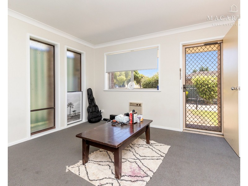 1/13 Edney Street, Kooringal NSW 2650