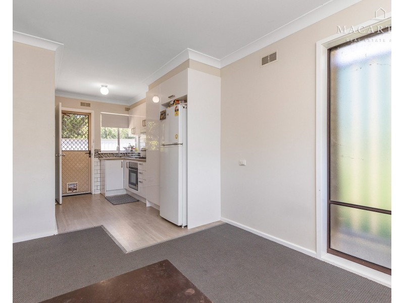 1/13 Edney Street, Kooringal NSW 2650
