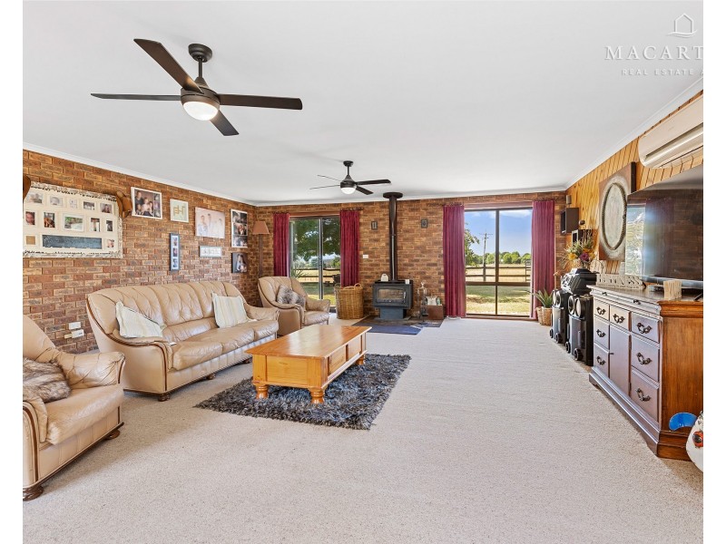 9 Coppabella Road, Tumbarumba NSW 2653