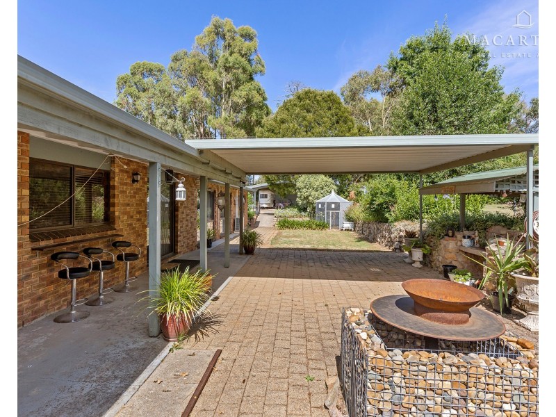 9 Coppabella Road, Tumbarumba NSW 2653