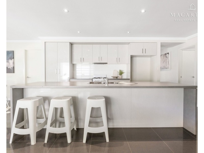 79 Strickland Drive, Boorooma NSW 2650
