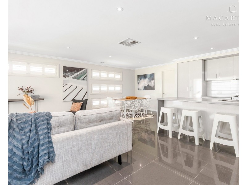 79 Strickland Drive, Boorooma NSW 2650