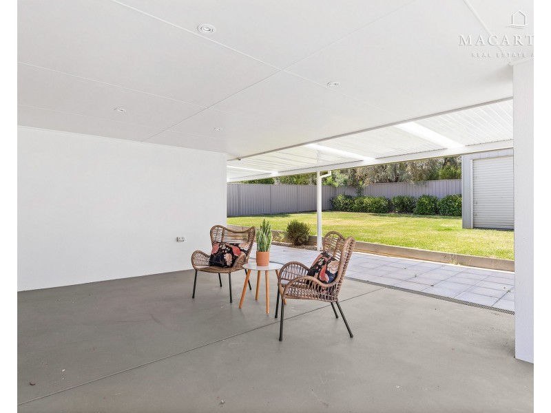79 Strickland Drive, Boorooma NSW 2650