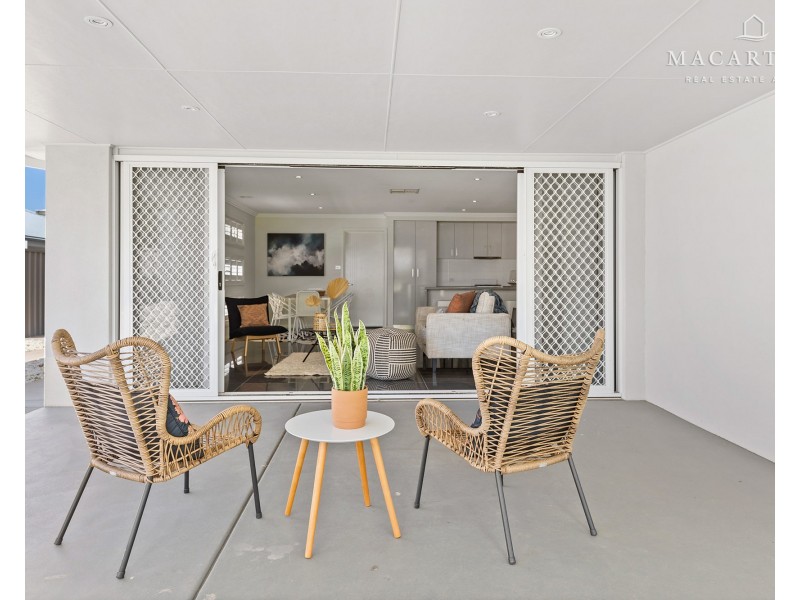 79 Strickland Drive, Boorooma NSW 2650