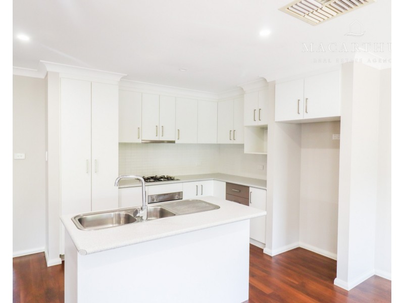 26 Barrima Drive, Glenfield Park NSW 2650