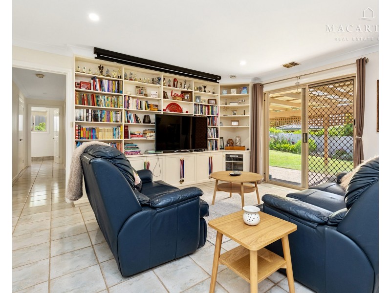 38 Bourkelands Drive, Bourkelands NSW 2650