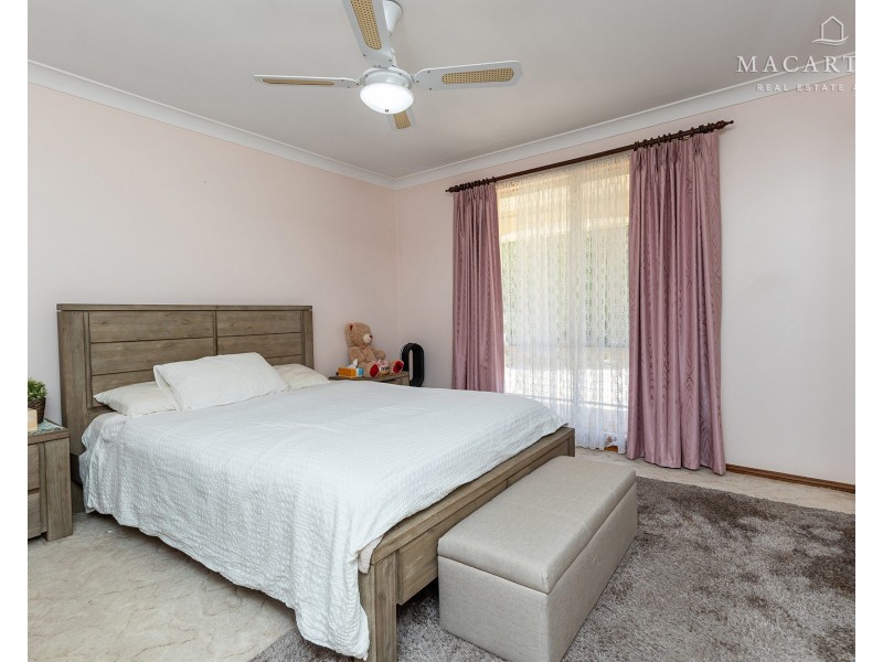 2/2 Plumpton Road, Kooringal NSW 2650