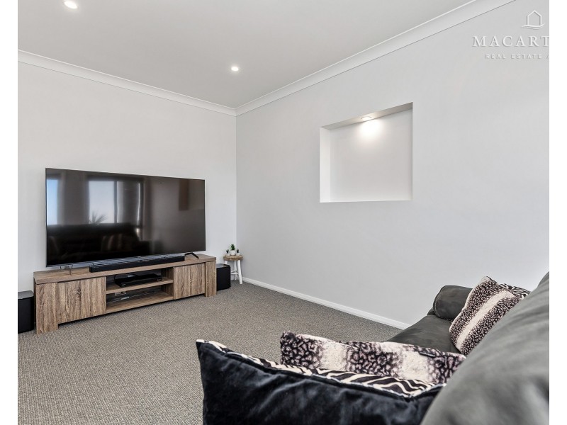 76 Coppabella Drive, Gobbagombalin NSW 2650