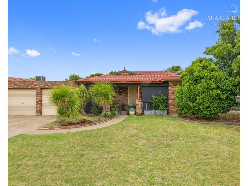 88 Dalman Parkway, Glenfield Park NSW 2650