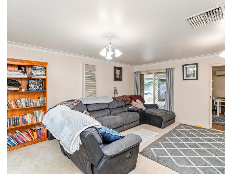 20 Sackville Drive, Forest Hill NSW 2651