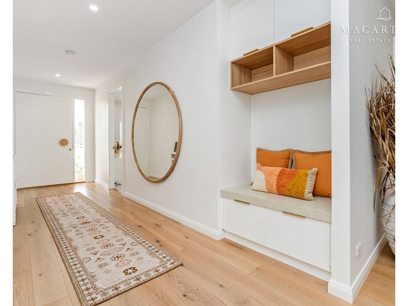 28 Jumbuck Drive, Gobbagombalin NSW 2650