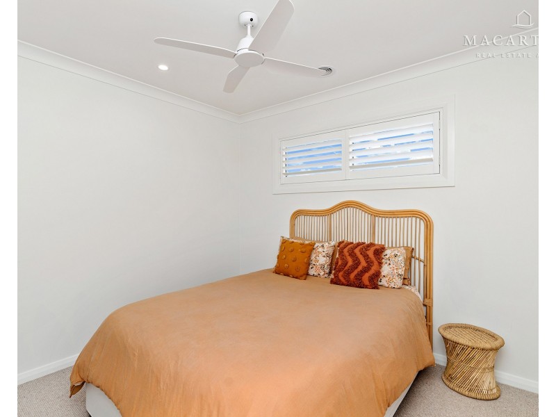 28 Jumbuck Drive, Gobbagombalin NSW 2650