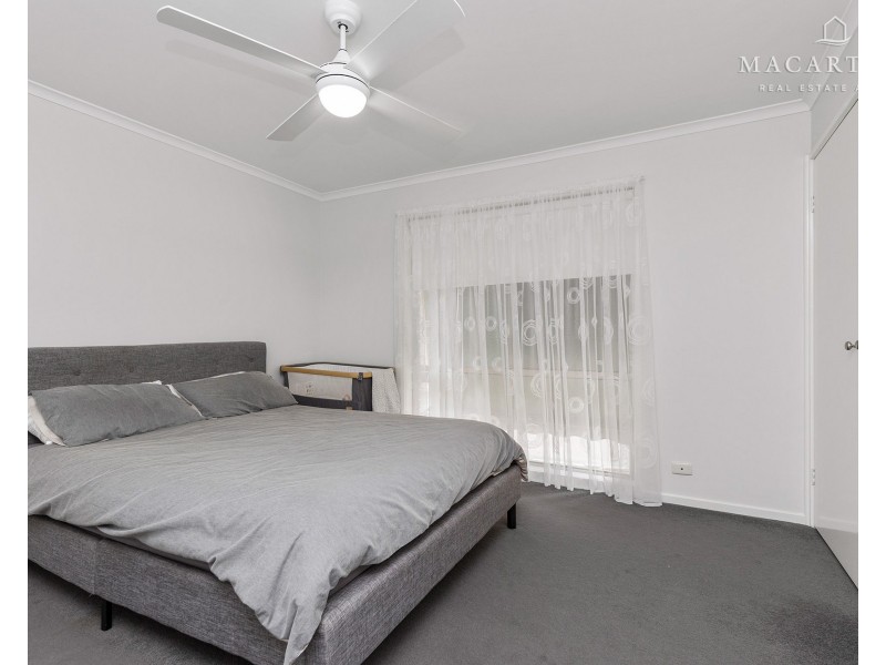 2/22 Dove Street, Mount Austin NSW 2650