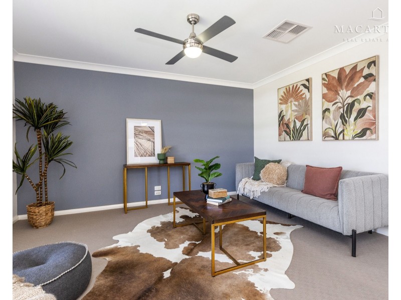 63 Kaloona Drive, Bourkelands NSW 2650