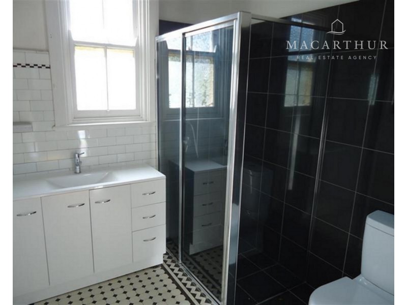 30 Albury Street, Wagga Wagga NSW 2650