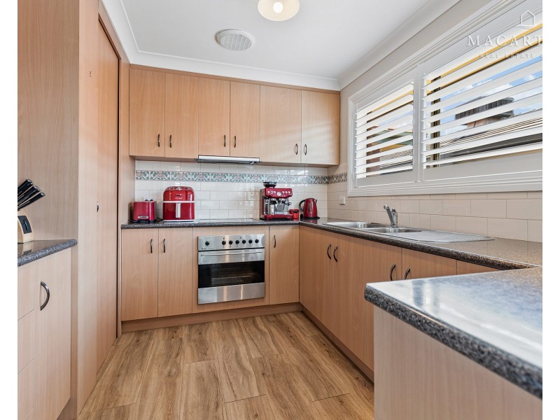 7 Osprey Place, Estella NSW 2650