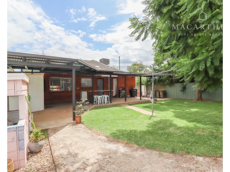 175 Bourke Street, Mount Austin NSW 2650