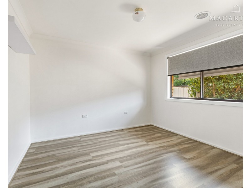 115 McKell Avenue, Mount Austin NSW 2650