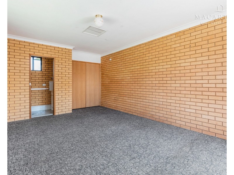 115 McKell Avenue, Mount Austin NSW 2650