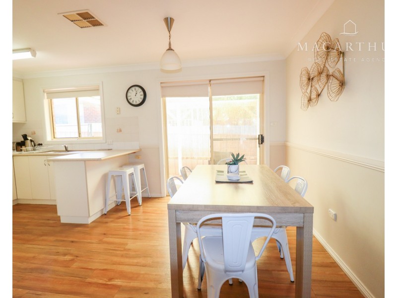 1/8 Malebo Place, Tatton NSW 2650