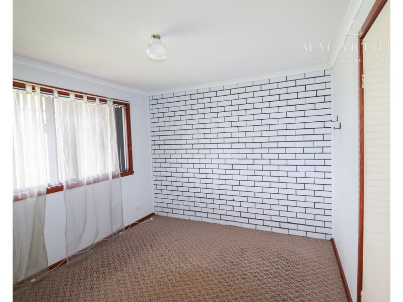 2/426 Kooringal Road, Lake Albert NSW 2650