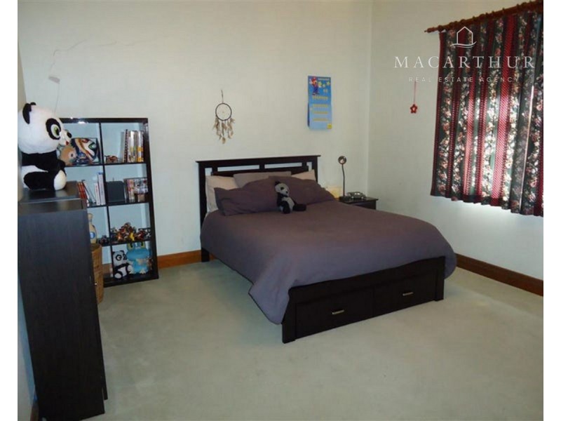 70 Thorne Street, Wagga Wagga NSW 2650