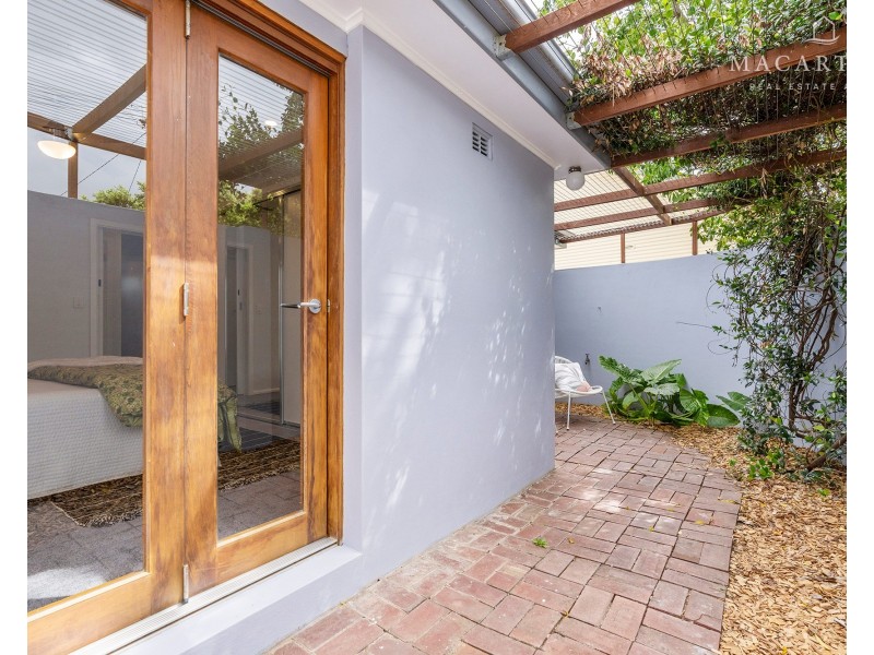 7 Cutler Avenue, Kooringal NSW 2650