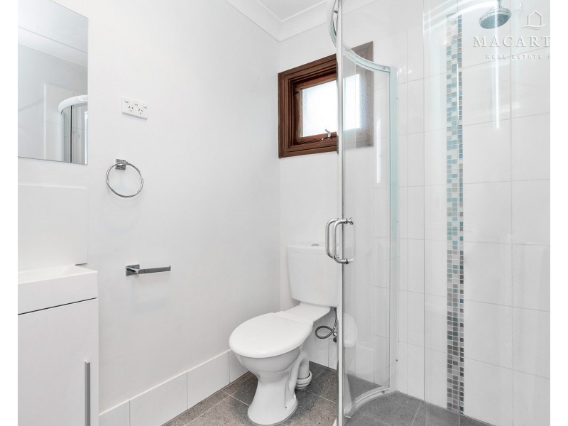 7 Cutler Avenue, Kooringal NSW 2650