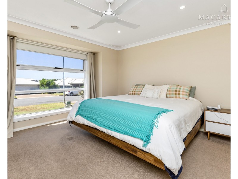 59 Strickland Drive, Boorooma NSW 2650