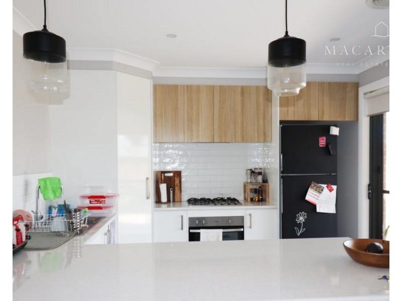 2/7 Darcy Drive, Boorooma NSW 2650