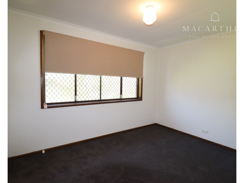 10 Bavaria Street, Tolland NSW 2650