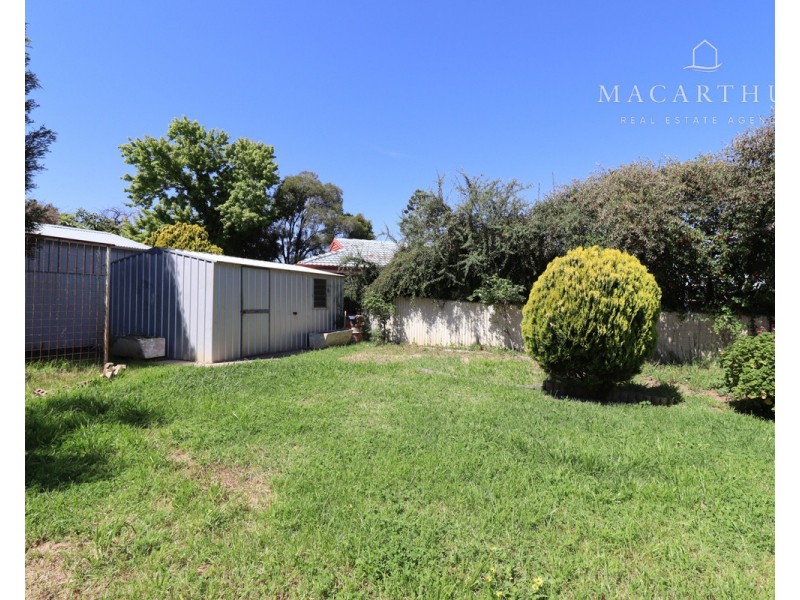 10 Bavaria Street, Tolland NSW 2650