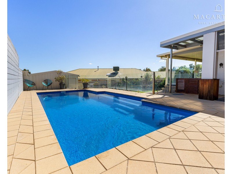 1 Tubbo Place, Bourkelands NSW 2650