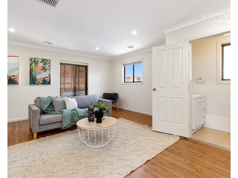 1 Tubbo Place, Bourkelands NSW 2650