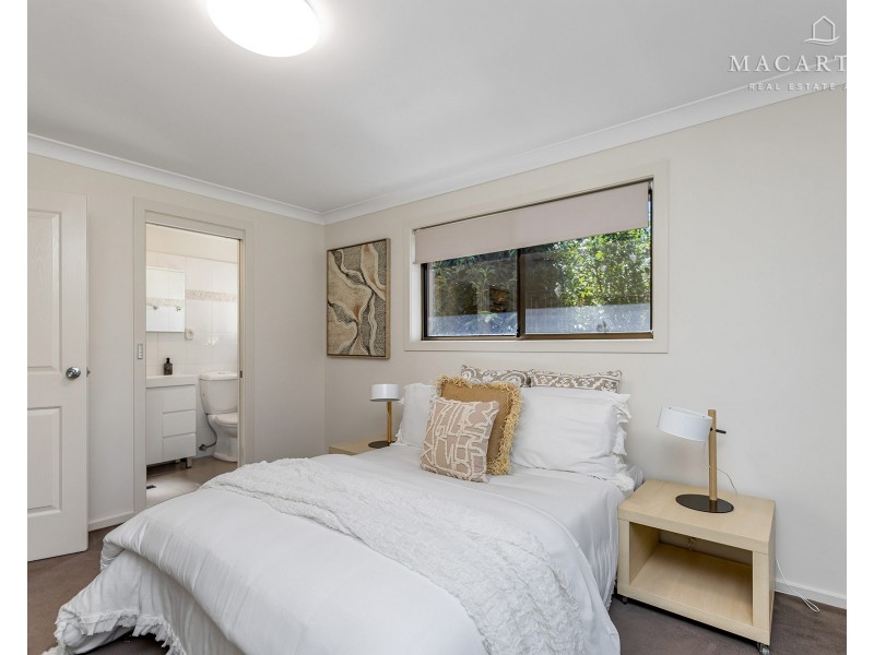 1 Tubbo Place, Bourkelands NSW 2650