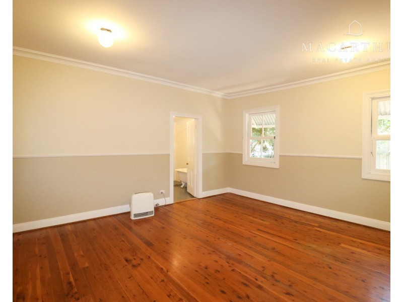 18 Evans Street, Wagga Wagga NSW 2650