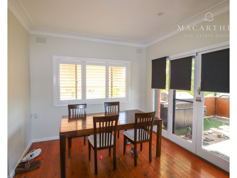 13 Plumpton Road, Kooringal NSW 2650