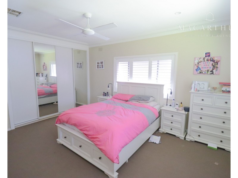 13 Plumpton Road, Kooringal NSW 2650