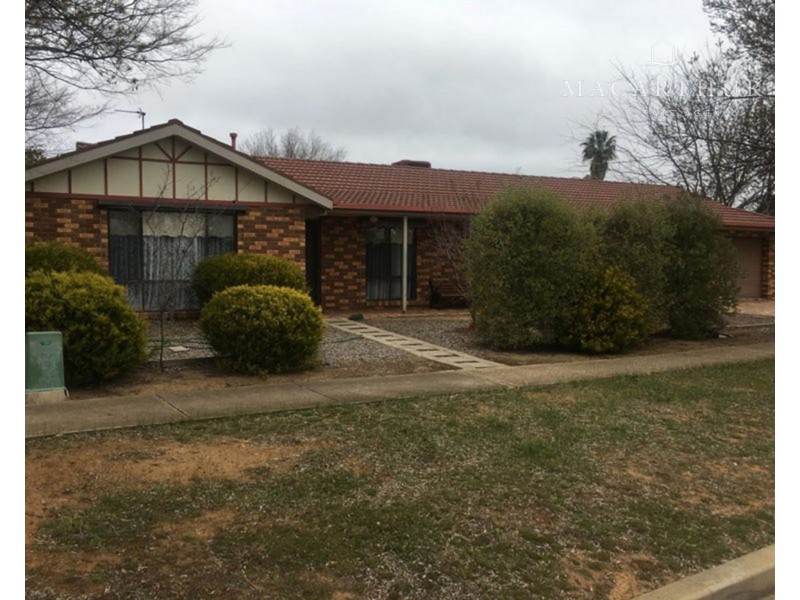 14 Frances Court, Ashmont NSW 2650