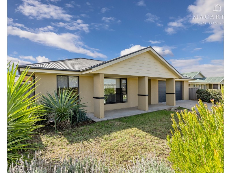 22 Mirrul Street, Glenfield Park NSW 2650