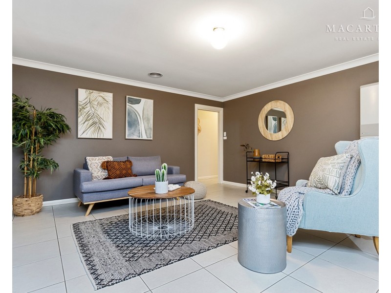 22 Mirrul Street, Glenfield Park NSW 2650