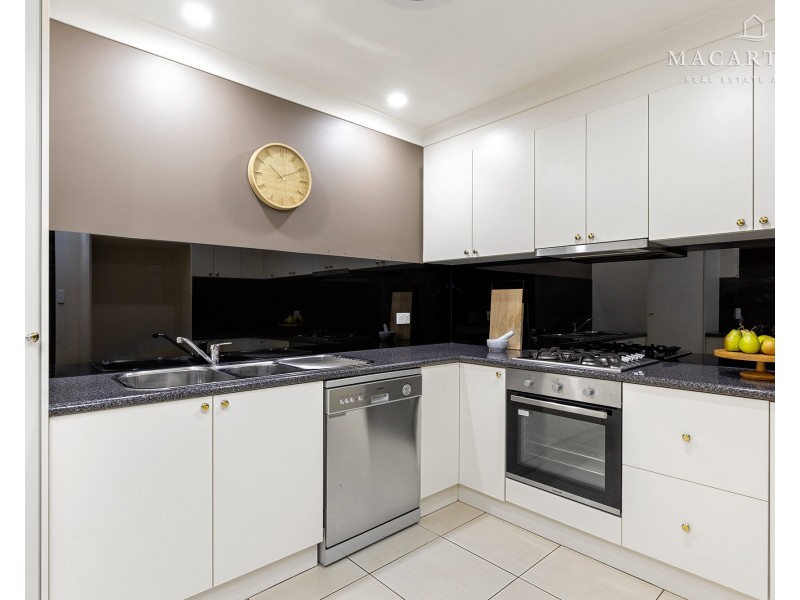 22 Mirrul Street, Glenfield Park NSW 2650