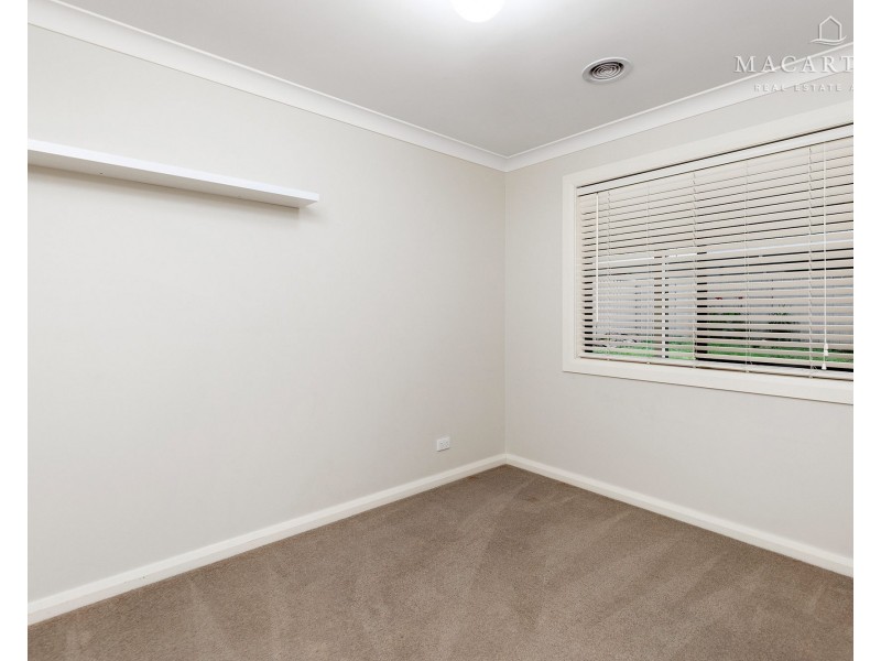 22 Mirrul Street, Glenfield Park NSW 2650