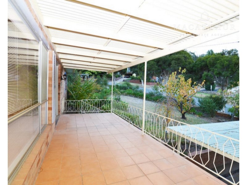 3 Warrawong Street, Kooringal NSW 2650