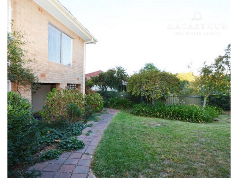 3 Warrawong Street, Kooringal NSW 2650