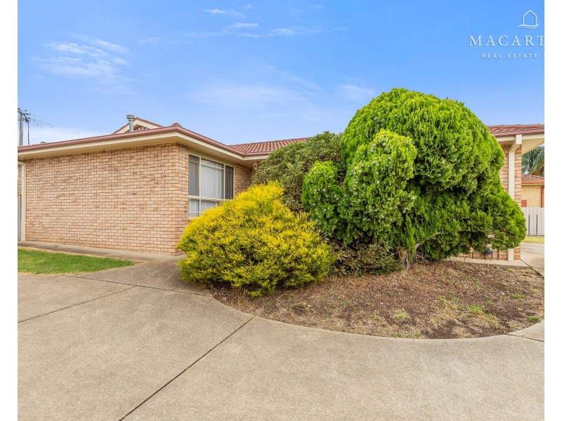 1/23 Kirrang Avenue, Glenfield Park NSW 2650