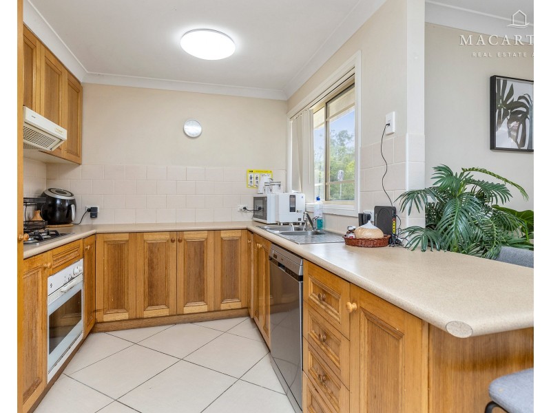 1/23 Kirrang Avenue, Glenfield Park NSW 2650
