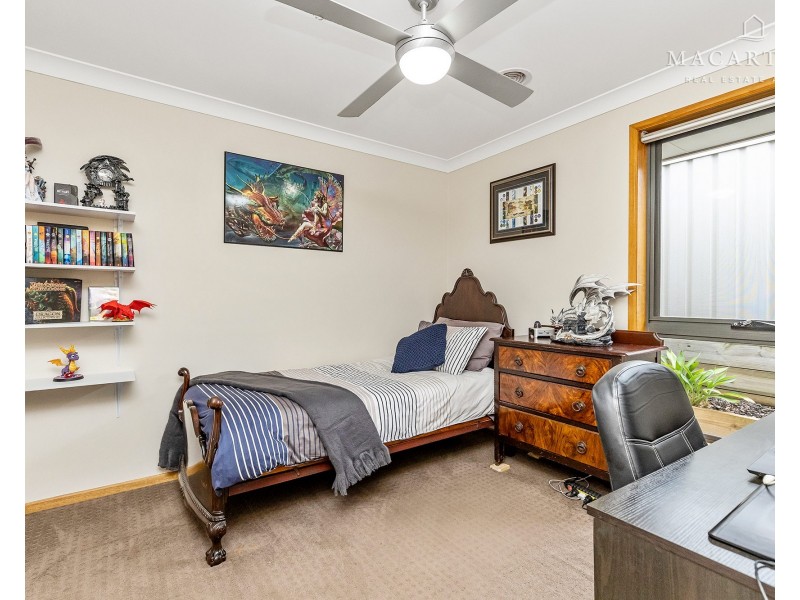 34 Franklin Drive, Estella NSW 2650