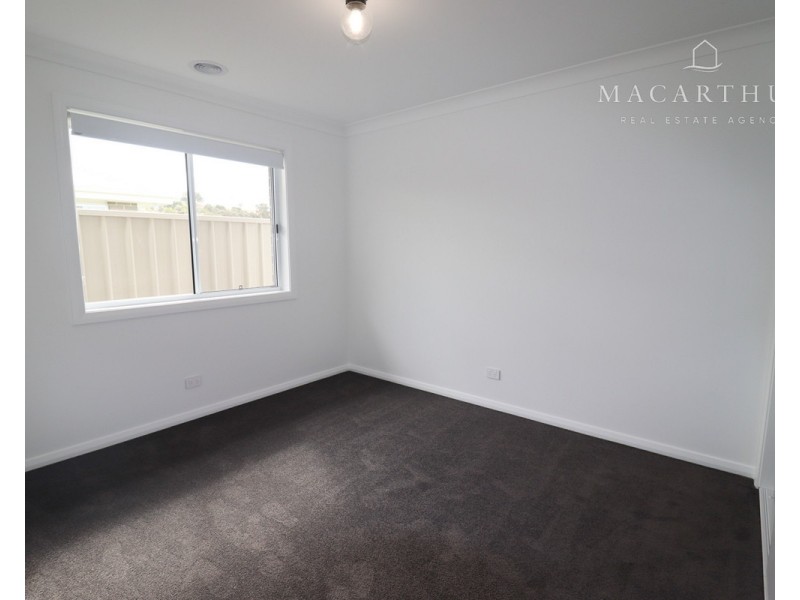 22 Wake Drive, Lloyd NSW 2650