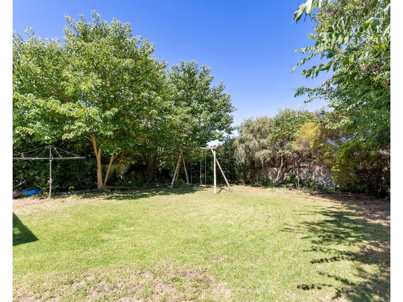 98 Crampton Street, Wagga Wagga NSW 2650